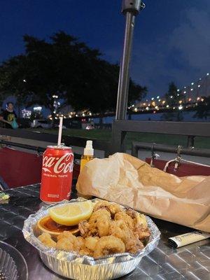 Fried Calamari and coke