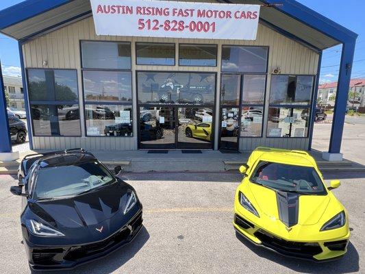 2022 Chevrolet Corvette Stingrays! Shop now! 512-828-0001