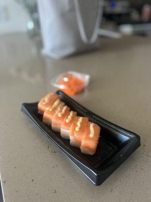 Salmon Nigiri with Lemon