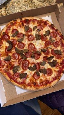 meatball & pepperoni pizza