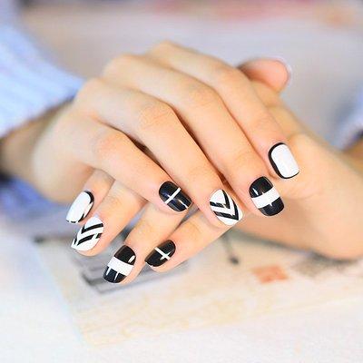 Find out more by searching for Nail Salon Name Official Website: https://vnailpro.com/hollywoodnails_northfield/