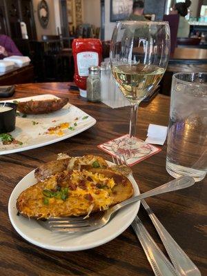 Potato skins & Pinot Grigio