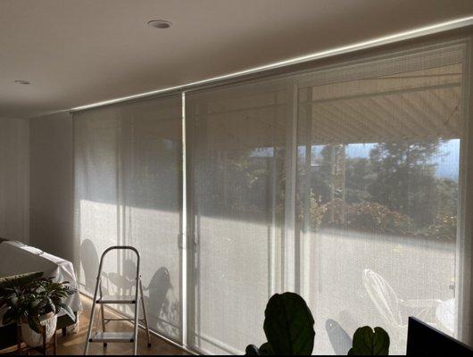 H D Blinds By A & T