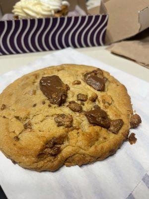 Peanut butter and chocolate cookie