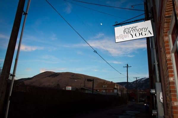 Our alleyway entrance