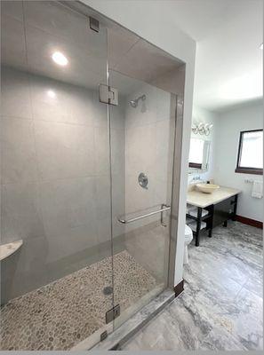 Shower Glass installation