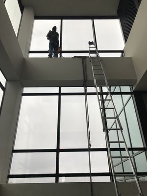 Interior rappelling work