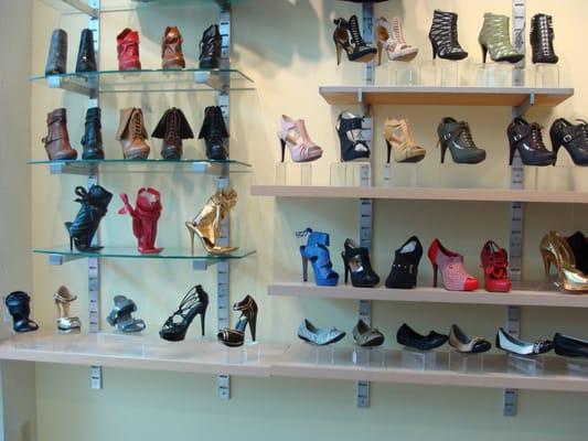 women shoes  for good price