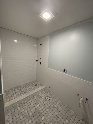 Full bathroom tile