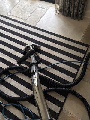 Shampoo an Area rug (Miami -beach )