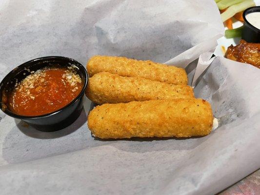 Mozzarella sticks