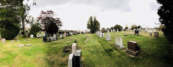 Nassau Knolls Cemetery