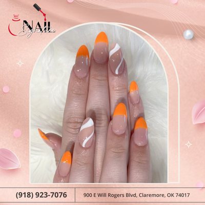 We are a cut and color salon where you can get your nails done in a perfect shape! Come by and see us and leave feeling beautiful! 
ℬℴℴ