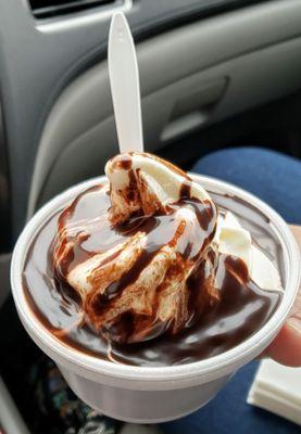 NSA Frozen Yogurt with NSA Chocolate Sauce from Spotted Cow US223