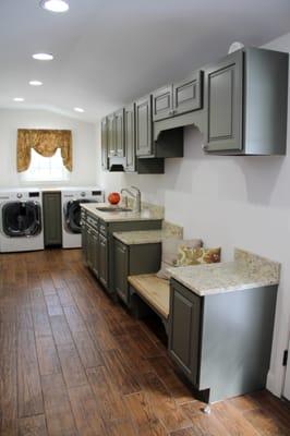 Laundry Room Ft. Traditional Raised Panel in Olive