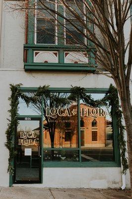 102 Carlisle St. Loca Flora: Local flowers, plants, and gifts.