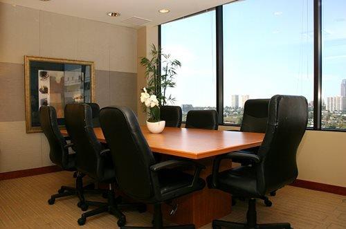 Meeting rooms to handle cases of any size