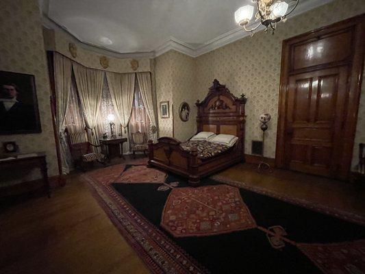 Benjamin's bedroom