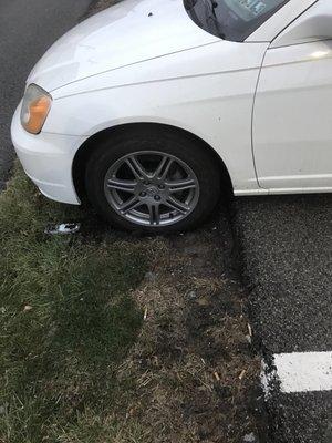 They could not get their car even back up to the lot because it was stuck on the pavement edge. Eat N Park didn't care & still has no curbs