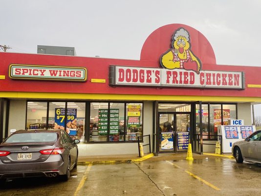 inside check cashing/money exchange, spicy wings, fried chicken...