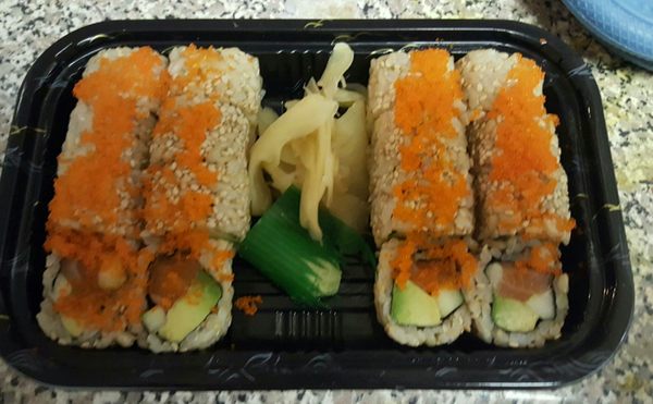 Alaska roll with brown rice