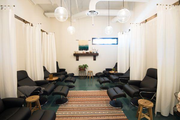 Our relaxing Community Clinic, outfitted with relaxing music and pleasant aroma