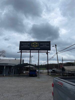 H&H Truck and Outdoor - Hueytown