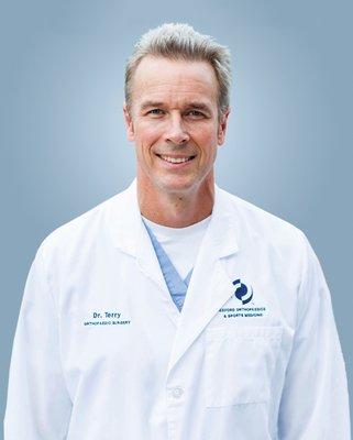 Cooper L. Terry, MD  Orthopaedic Surgeon Board Certified