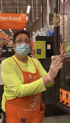 Liza T (Worst Home Depot Employee EVER)