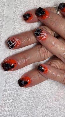 #snsnails #dippowdernails #holloweennails #spidernails #nailsdesign #naturalnailsshape