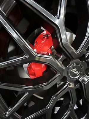 Niche wheels and red calipers