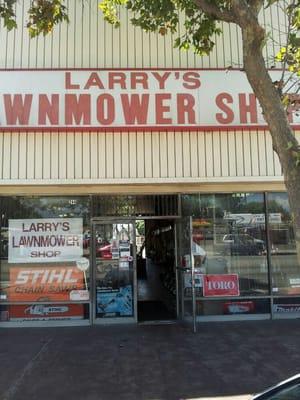 Larry's Lawnmower Shop