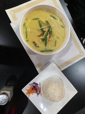 Yellow curry