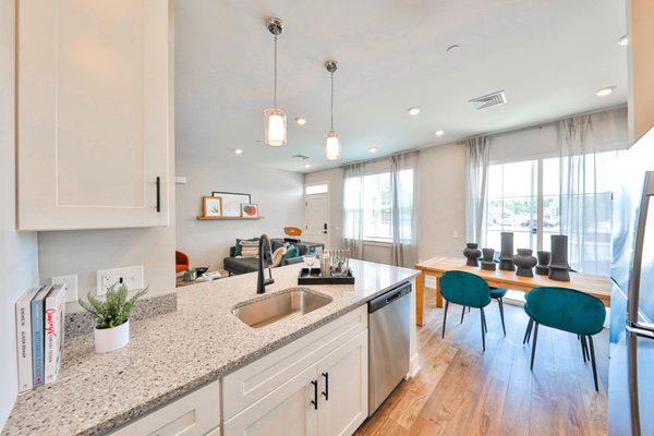 The Oaks at Copper Chase - Kitchen with Quartz Countertops