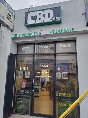 CBDelRey store front