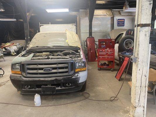 B & J Automotive Collision Restoration