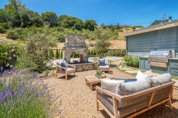 Meticulously maintained backyard with sport court in Tiburon