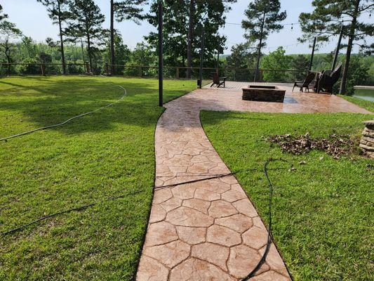 Outside patio Alabama pressure washing kings