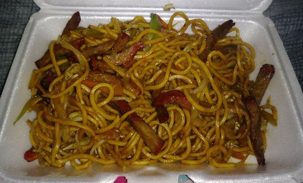 Roast Pork Lo Mein