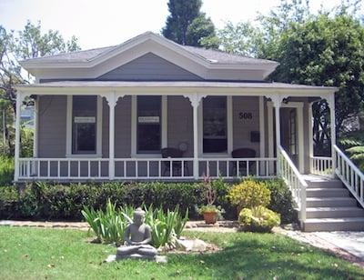 Mahakankala Buddhist Center