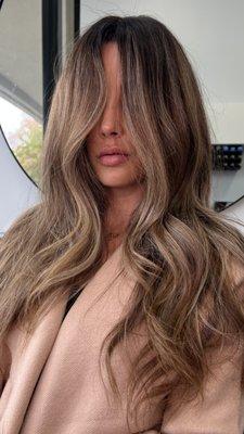 Low maintenance balayage