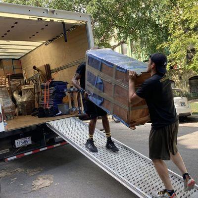 Belmont Moving