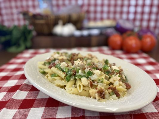 Penne Pasta Olio with Chicken