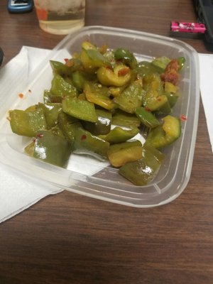 What part of no green peppers did they not understand !? this is the second time I was disappointed, there won't be a third!