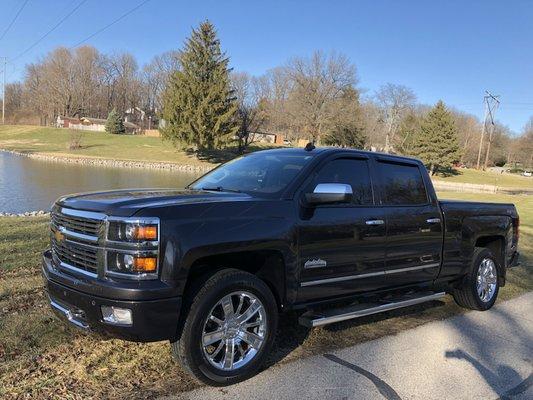 2014 Chevrolet Silverado High Country