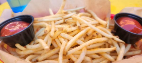 Shoestring fries