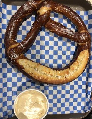 Beer cheese pretzel