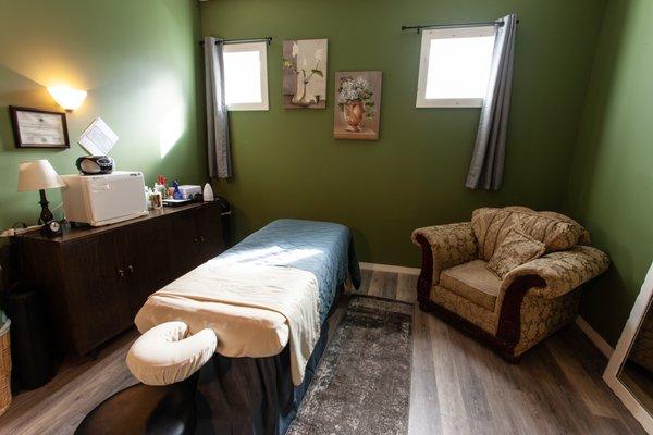 Massage & Facial Room