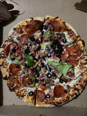 Lisa 's Supreme Pizza