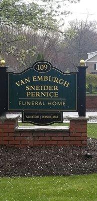 Never thought I would Yelp about a funeral home, but here I am.